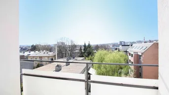 Expose Helle &amp; ruhige 2-Zi.-Wohnung mit Südbalkon !
