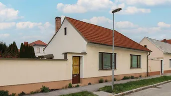 Expose Wohnträume erfüllen: Renovierungsbedürftiges Haus mit viel Potenzial und gemütlichem Garten