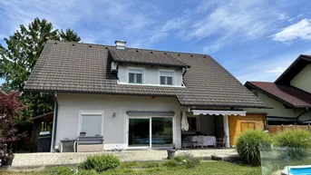 Expose Top ausgestattetes und durchdachtes Familiendomizil samt Pool, Garten, und Carportstellplatz 