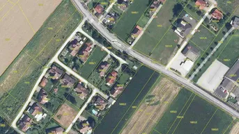 Expose Schönes ebenes Grundstück nahe Ortszentrum Zerlach