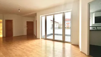 Expose WG-taugliche 4,5-Zimmer-Wohnung mit Terrasse | Fußbodenheizung | Kellerabteil | frisch saniert