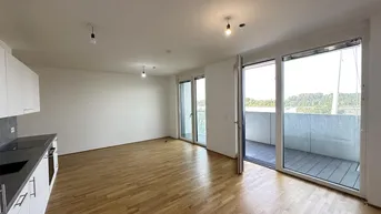 Expose MARINA TOWER - 2-stöckiges 4-Zimmer-Apartment mit Loggia und Balkon