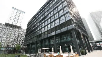 Expose QBC | Your Office