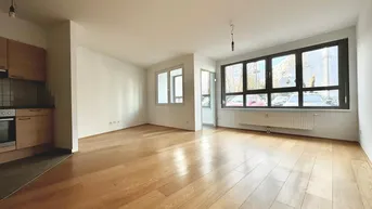 Expose Exklusives Wohnen: 2-Zimmer-Wohnung mit Terrasse, Gartenidylle und Wintergarten
