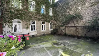 Expose 2 Zimmer Wohnung mit Sanierungsbedarf in absoluter Ruhelage mit Hofausrichtung