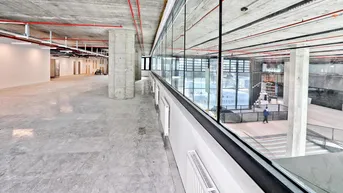 Expose FRANCIS - 2.450m2 Büroloft auf einer Ebene