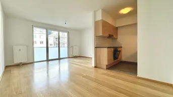 Expose Helle 3-Zimmer-Wohnung mit Loggia – Ihr neues Zuhause! Ab sofort verfügbar - Balkon und Kellerabteil