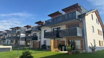 Expose ERSTBEZUG | 4 Zimmer Dachgeschoß Wohnung mit 140m2 Wohnfläche | 17m2 SW-Terrasse, 2 TG Plätze | Hallwang
