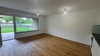 Expose Einziehen und Wohlfühlen | Traumhafte 3,5 Zimmer Gartenwohnung in Koppl | Erstbezug mit Souterrain, Loggia, Terrasse und Stellplätzen