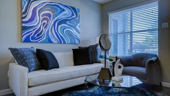 Expose **Exquisites Wohnen im Kurort**Parkresidenz Brünnerhaus** 2-Raum-Apartment mit 25m² Terrassen zzgl. Garten** modernste Ausstattung ** malerisches Ambiente **