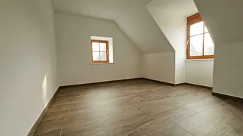 Expose **PREISHIT**Moderne Wohnung mit neuer Küche, eigener Garten ** Sonnige Ruhelage ** zwischen Fehring &amp; Feldbach **