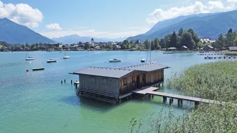 Expose Wolfgangsee - Einzigartiges Landhaus in Alleinlage mit unverbaubarem Seeblick und eigenem Bootshaus
