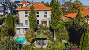 Expose Charmante, lichtdurchflutete Toskana-Villa in unverbaubarer Lage von Elixhausen