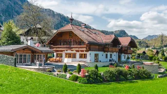 Expose Einzigartige Landhausvilla in top Aussichtslage