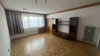 Expose Zentrale-3 Zimmer Wohnung mit einem wunderschönen Panorama Blick !