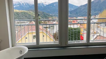 Expose 3-Zimmerwohnung / Penthousewohnung / Designerwohnung / über den Dächern von Imst möbeliert