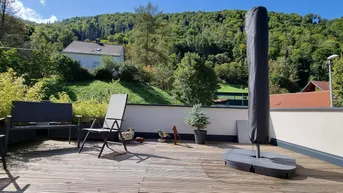 Expose Wunderschöne Wohnung im Grünen mit sonniger Terrasse und eigenem Garten