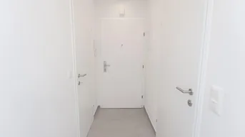 Expose AUFGEPASST!!! Entzückende 2 Zimmer Eigentumswohnung im Herzen Floridsdorfs - inkl. KFZ Stellplatz! Provisionsfrei &amp; komplett saniert!