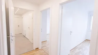 Expose 4 Zimmer EIGENTUMSWOHNUNG in toller Lage in 1180 Wien - komplett saniert und provisionsfrei!