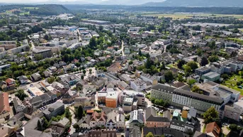 Expose Optimale ANLEGERWOHNUNG - ZENTRUM Vöcklabruck mit 2-Zimmer und Loggia