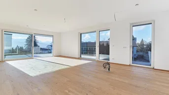 Expose FAMILIENTRAUM in GMUNDEN mit SEEBLICK - 3 Zimmer - sehr großer Balkon - Wohnzimmer 44 m²