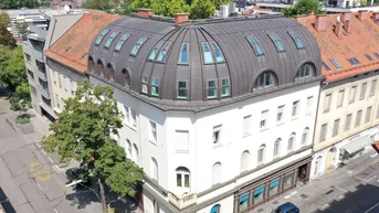 Expose Eckhaus in zentraler Lage mit Büro- und Wohneinheiten