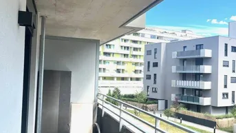 Expose Großzügig geschnittene Drei-Zimmer Wohnung mit sehr großem Balkon
