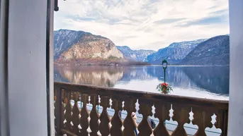 Expose Exklusives Wohnen in idyllischer Lage mit Seeblick - Traumhaus in Hallstatt mit 7 Zimmern, Garten, Balkon und Stellplätzen.