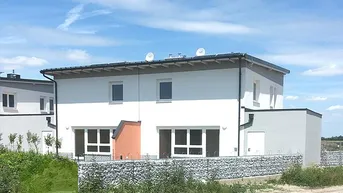 Expose  Wiedervergabe-Viertelhaus-4Zimmer-Eigengarten-Terrasse-2 PKW-Abstellplätze-Miete m.Kaufoption 