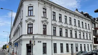Expose Befristet vermietetes Zinshaus mit 3,6 % Rendite und DG-Ausbaupotenzial!