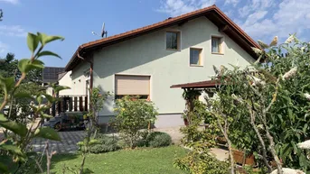 Expose Großzügiges, bezugsfertiges Traumhaus mit Baugrund, Doppelgarage und Gartenidylle