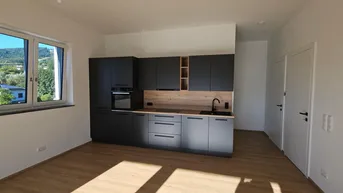 Expose Moderne Luxus 2-Zimmer Neubau-Wohnung mit Balkon in Micheldorf