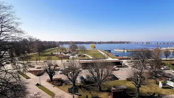 Expose Exklusive und großzügige Wohnung am See mit toller Aussicht