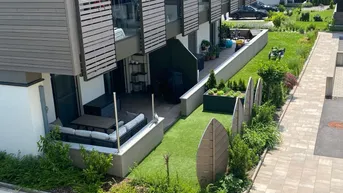Expose Möblierte Gartenwohnung mit TG-Parkplatz, Keller, Terrasse und privaten Seezugang
