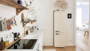 Expose PROVISIONSFREIE, hochwertig sanierte, sonnige Altbauwohnung Nähe Schönbrunn