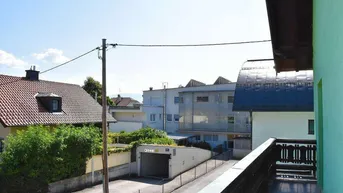 Expose Attraktive Balkonwohnung in der Nähe des Salzachsees
