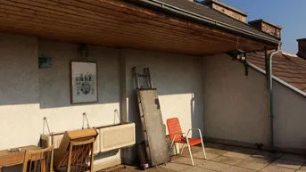 Expose Großzügige Dachgeschoß-Maisonette (2 separate Eingänge) mit Terrasse beim Kutschkermarkt