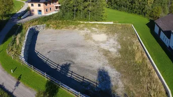 Expose großes Bauland - am Berg mit top Anbindung A2 - kein Markler