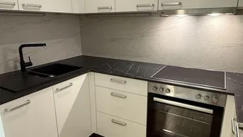 Expose Renovierte 3-Zimmer-Wohnung mit Balkon, Carport und Blick ins Grüne - Erstbezug nach Renovierung!