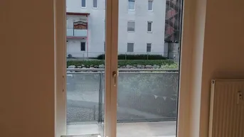 Expose Moderne 3-Zimmer Neubauwohnung mit Balkon und Tiefgarage