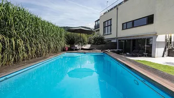 Expose Haus im Haus mit Pool in Aigen