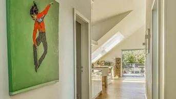 Expose Hallo,darf ich mich Vorstellen ich bin eine große 2-Zimmer Dachterrassenwohnung in Mondsee