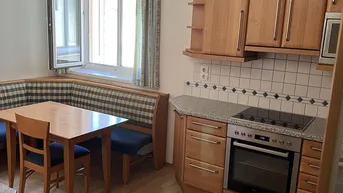 Expose Attraktive 4-Zimmer-Wohnung mit Loggia &amp; Tiefgaragenplatz - Wohnen in der "Kleinstadt im Grünen"