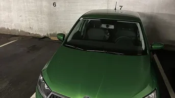 Expose Autoabstellplatz in Wilten, Brennerstraße