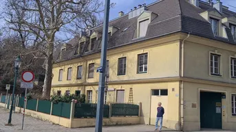 Expose Neuwaldegg Erstbezug noch Renovierung Maisonette mit Balkon und Terrasse