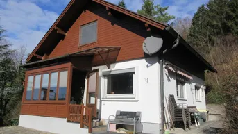Expose Bezugsfertiges Einfamilienhaus in herrlicher, hochwassersicherer Ruhelage mit wunderbarer Aussicht
