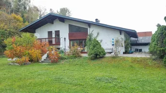 Expose Einzigartiges Einfamilienhaus mit großem Garten und Doppelgarage