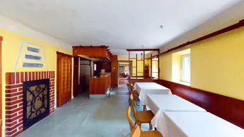 Expose Ehemaliges Gasthaus „Kumpfmühle“ mit Diskothek, 17 Gästezimmern und großer Wohnung in Schrimpf im Mönichwald
