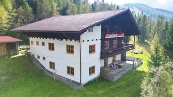 Expose Top-Lage in den Nockbergen: Idyllischer Gasthof auf 1.580 Metern in Kärntens vielseitigem Erholungs- und Skigebiet