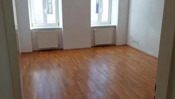 Expose Unbefristete helle 3 Zimmer Wohnung